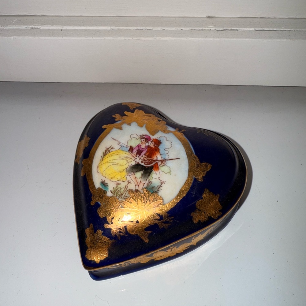 Heart-Shaped Decorative Box with Gold Accents
